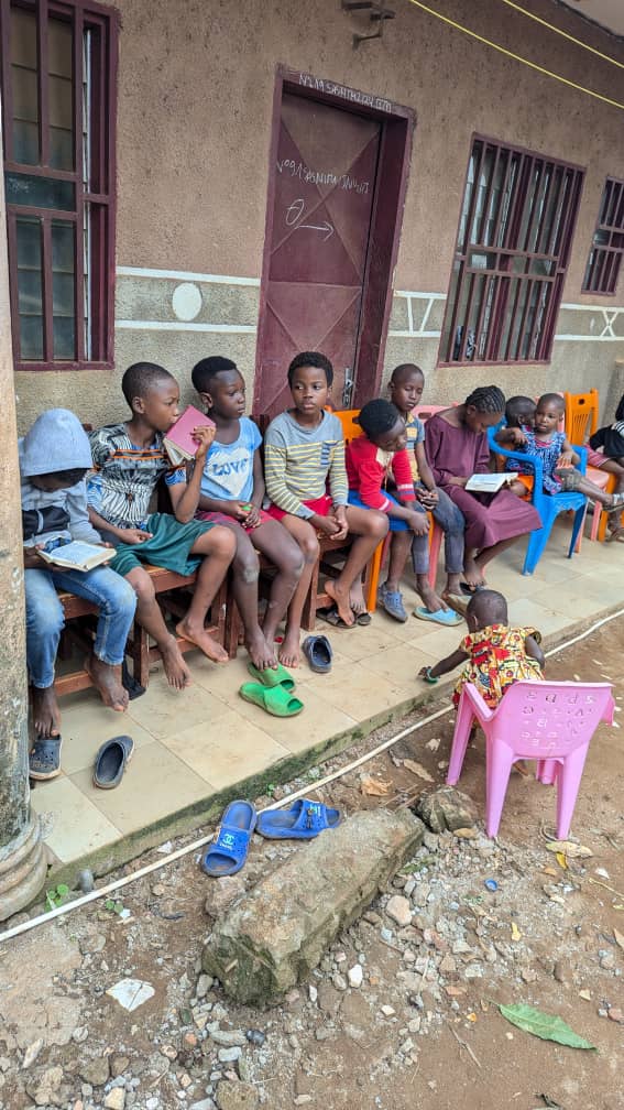 Children reading and studying